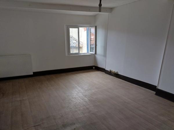 Vente Maison 4 pièces 126 m2 à Laroque-d'Olmes