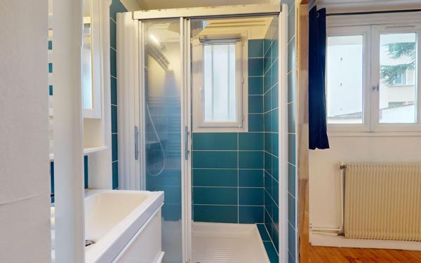 Appartement à vendre    2 pièces • 56 m2 Lyon 4