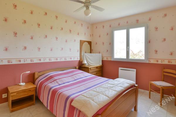 Charmante Maison de Plain-Pied sur un Grand Terrain Clôturé !