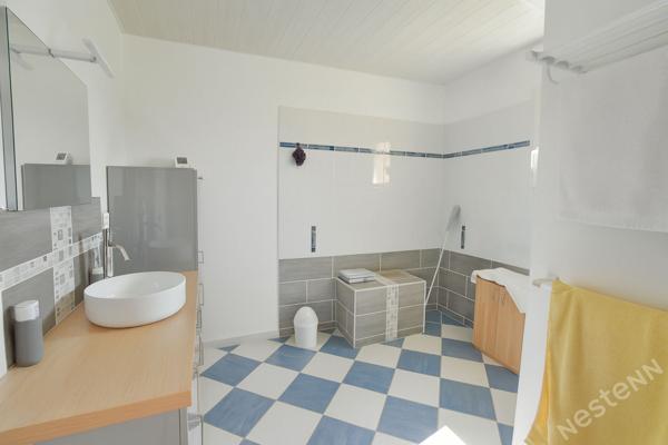 Charmante Maison de Plain-Pied sur un Grand Terrain Clôturé !