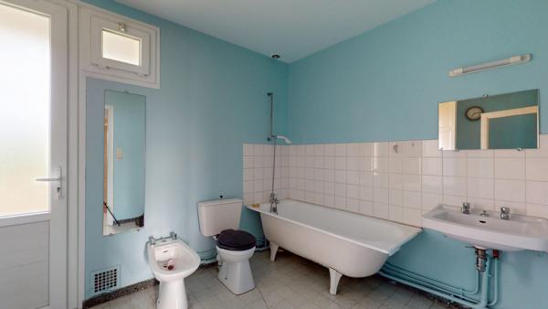 Maison T4 de 108m² avec sous-sol + garages