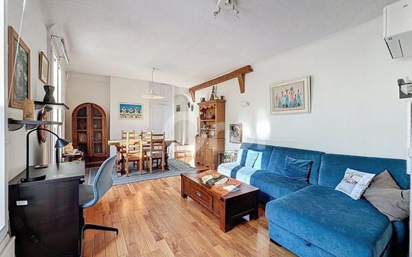 Appartement à vendre    2 pièces • 47 m2 Paris 15