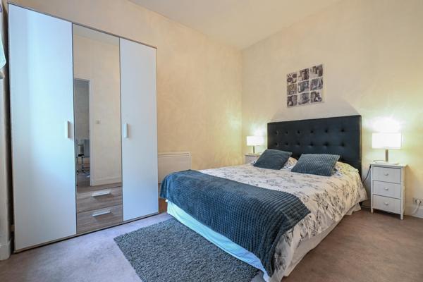 Ensemble 3 appartements 80 m² Vichy Coeur de ville proche Opéra idéal location courte durée idéal investisseur