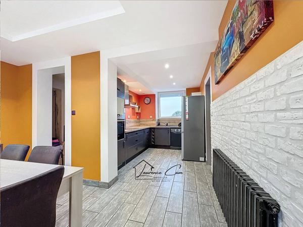 LAndéda - À Vendre – Maison à Rénover avec Grand Terrain Constructible