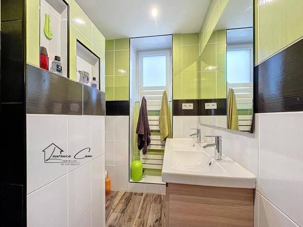 LAndéda - À Vendre – Maison à Rénover avec Grand Terrain Constructible