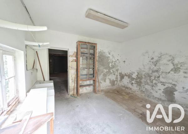 Maison à vendre 6 pièces 210 m² Villiers-le-Morhier