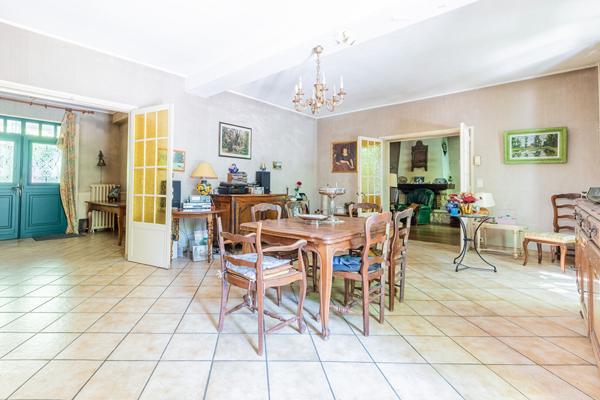 Maison Champlan 11 pièce(s) 371 m2