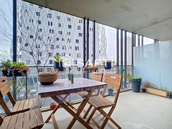 T2 avec grand balcon et parking - Mairie de Mons