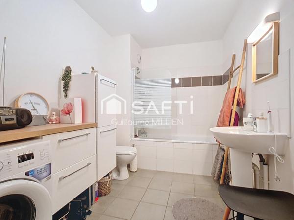 T2 avec grand balcon et parking - Mairie de Mons