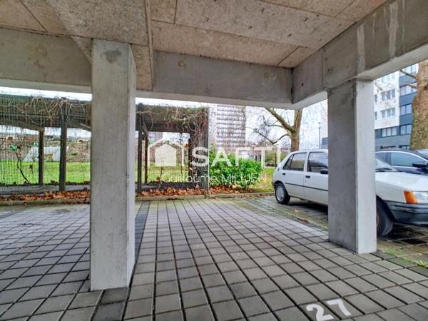 T2 avec grand balcon et parking - Mairie de Mons