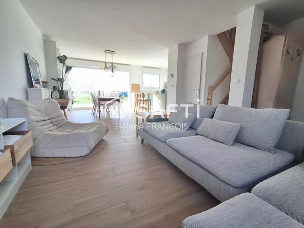 Maison contemporaine de 2024