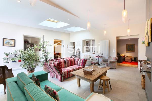 MAISON RENOVEE AVEC GITE ET ESPACE PRO - GRISOLLES