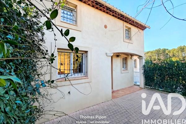 Maison à vendre 8 pièces 165 m² Hyères