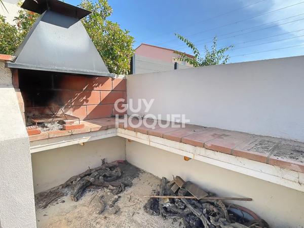 Maison à vendre à Canohès - 3 pièces, 67 m² de plain pied avec garage et jardin.