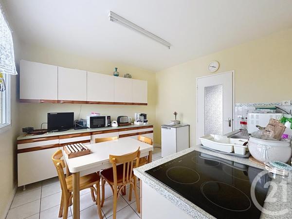 Appartement à vendre  4 pièces - 77,53 m2 CHALONS EN CHAMPAGNE - 51