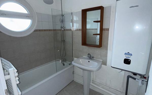 Appartement à louer    2 pièces • 37,45 m2 Saint-Ouen-l'Aumône