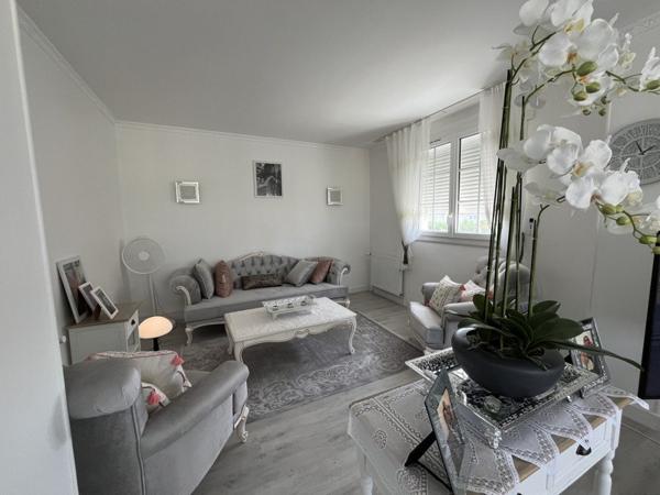 Maison à vendre |  La Chaussée-Saint-Victor |  8 pièces | 177 m²