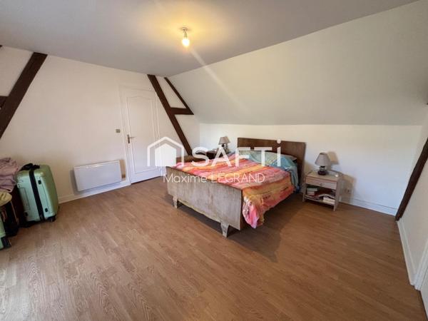 ANCIEN CORPS DE FERME.