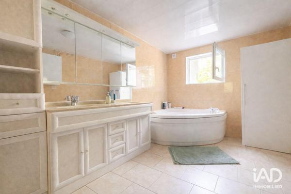 Maison à vendre 5 pièces 120 m² Tourcoing