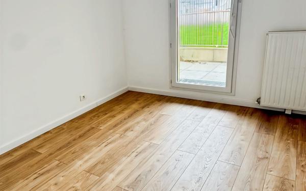 Appartement à vendre    3 pièces • 58,52 m2 Romainville