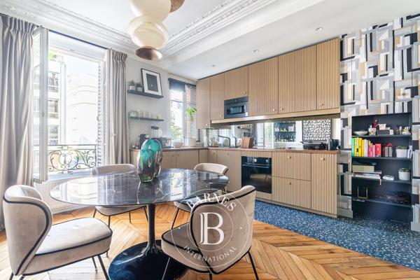 Neuilly-sur-Seine, Appartement 3 Chambres -  102 m² à vendre