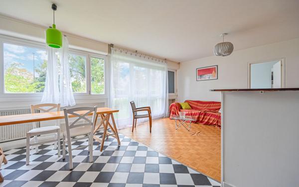 Appartement à vendre    3 pièces • 62,14 m2 Montreuil