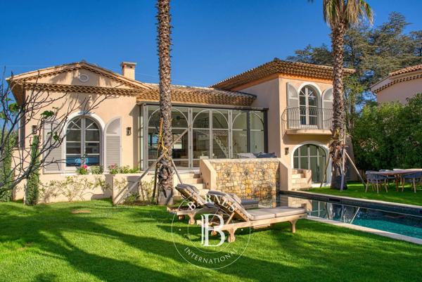 Saint-Tropez, Villa 5 Chambres -  230 m² à vendre