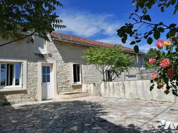 MAISON DE PAYS A RENOVER