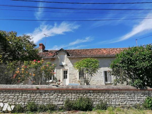 MAISON DE PAYS A RENOVER