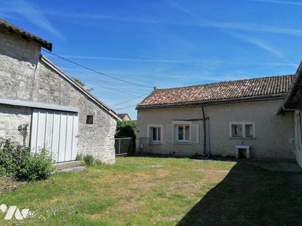 MAISON DE PAYS A RENOVER