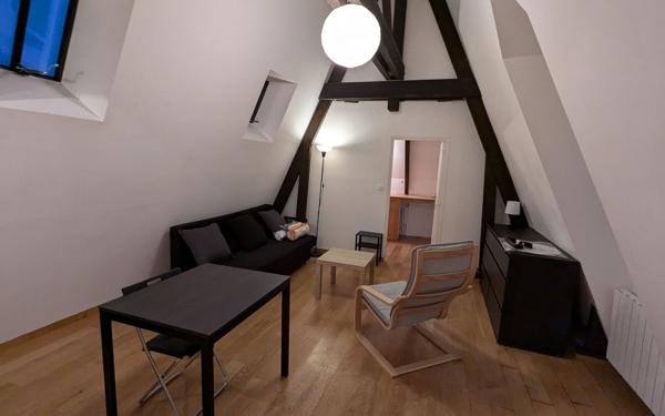 Appartement à louer    1 pièce • 24 m2 Caen