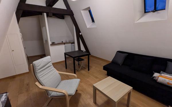 Appartement à louer    1 pièce • 24 m2 Caen