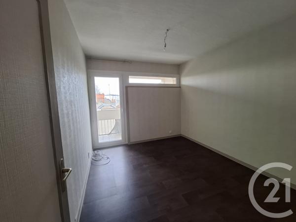 Appartement à vendre  5 pièces - 70 m2 CHATEAUROUX - 36