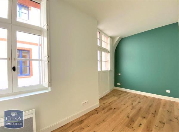 Appartement à louer 3 pièces 72.8m²