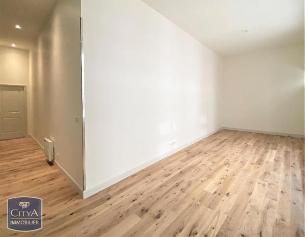 Appartement à louer 3 pièces 72.8m²