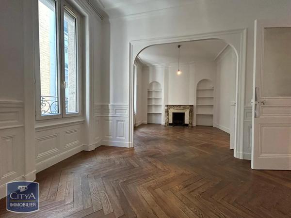 Appartement à louer 3 pièces 78.23m² Saint-Étienne (42100)