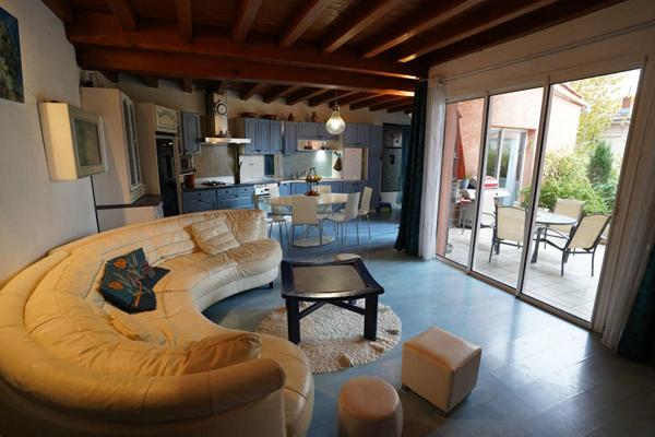 Appartement Lezignan Corbieres 6 pièce(s) 175 m2