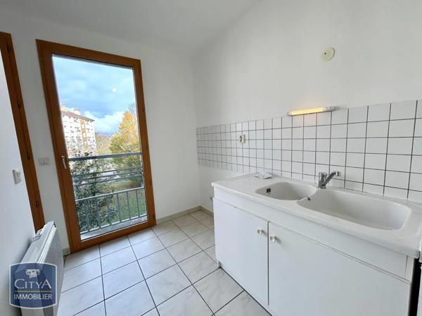 Appartement à louer 2 pièces 45.11m²