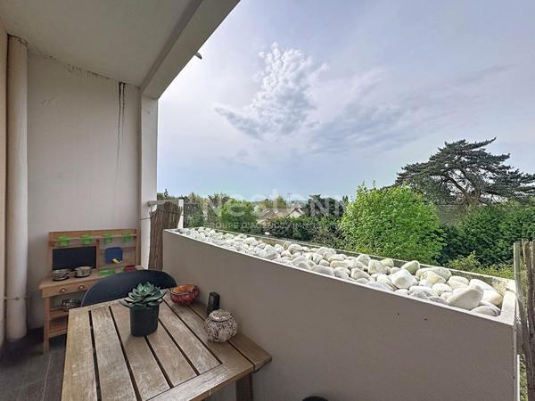 Lamorlaye - Superbe appartement 4 pièces lumineux au dernier étage, proche écoles et centre-ville