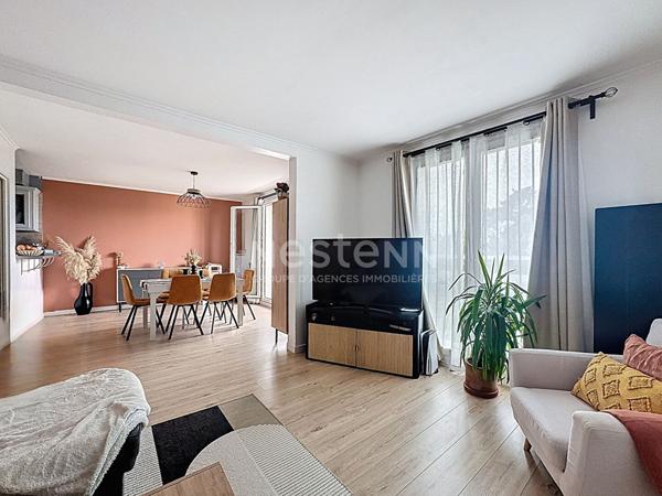 Lamorlaye - Superbe appartement 4 pièces lumineux au dernier étage, proche écoles et centre-ville