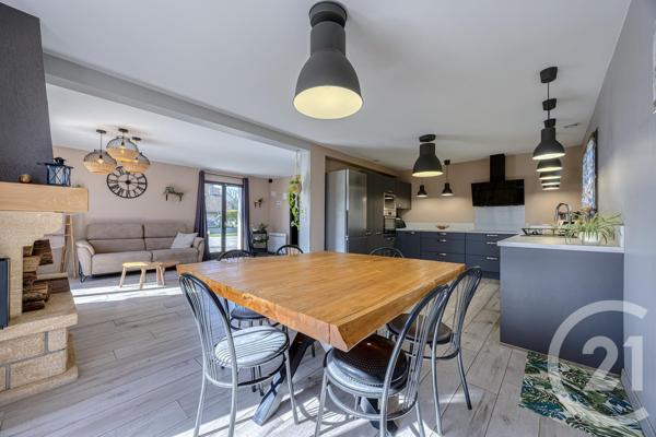 Maison à vendre  4 pièces - 109 m2 HAUTEVILLE SUR FIER - 74