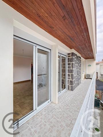 Appartement F4 à vendre  4 pièces - 105 m2 CHATEL GUYON - 63