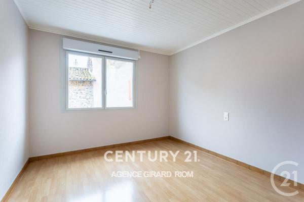 Appartement F4 à vendre  4 pièces - 105 m2 CHATEL GUYON - 63