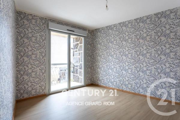Appartement F4 à vendre  4 pièces - 105 m2 CHATEL GUYON - 63