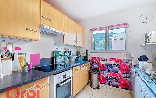 Maison à vendre    5 pièces •  Le Beausset