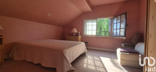 House for sale 8 rooms 160 m² Saint-Fargeau-Ponthierry