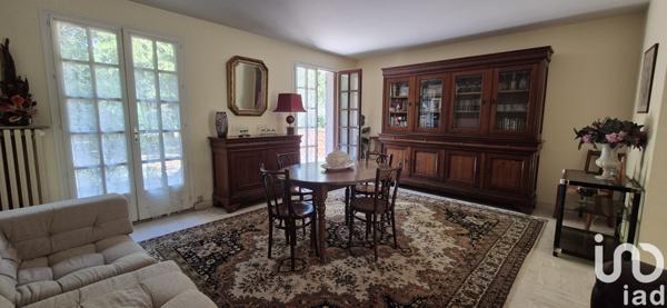 House for sale 8 rooms 160 m² Saint-Fargeau-Ponthierry