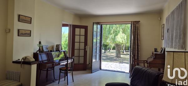 House for sale 8 rooms 160 m² Saint-Fargeau-Ponthierry