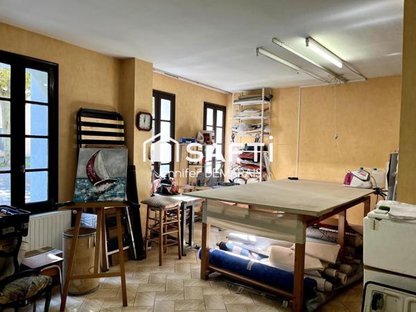 Maison Grisolles, grands volumes, T2 indépendant