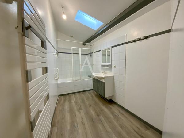 Maison à Salles D'Angles 140 m2